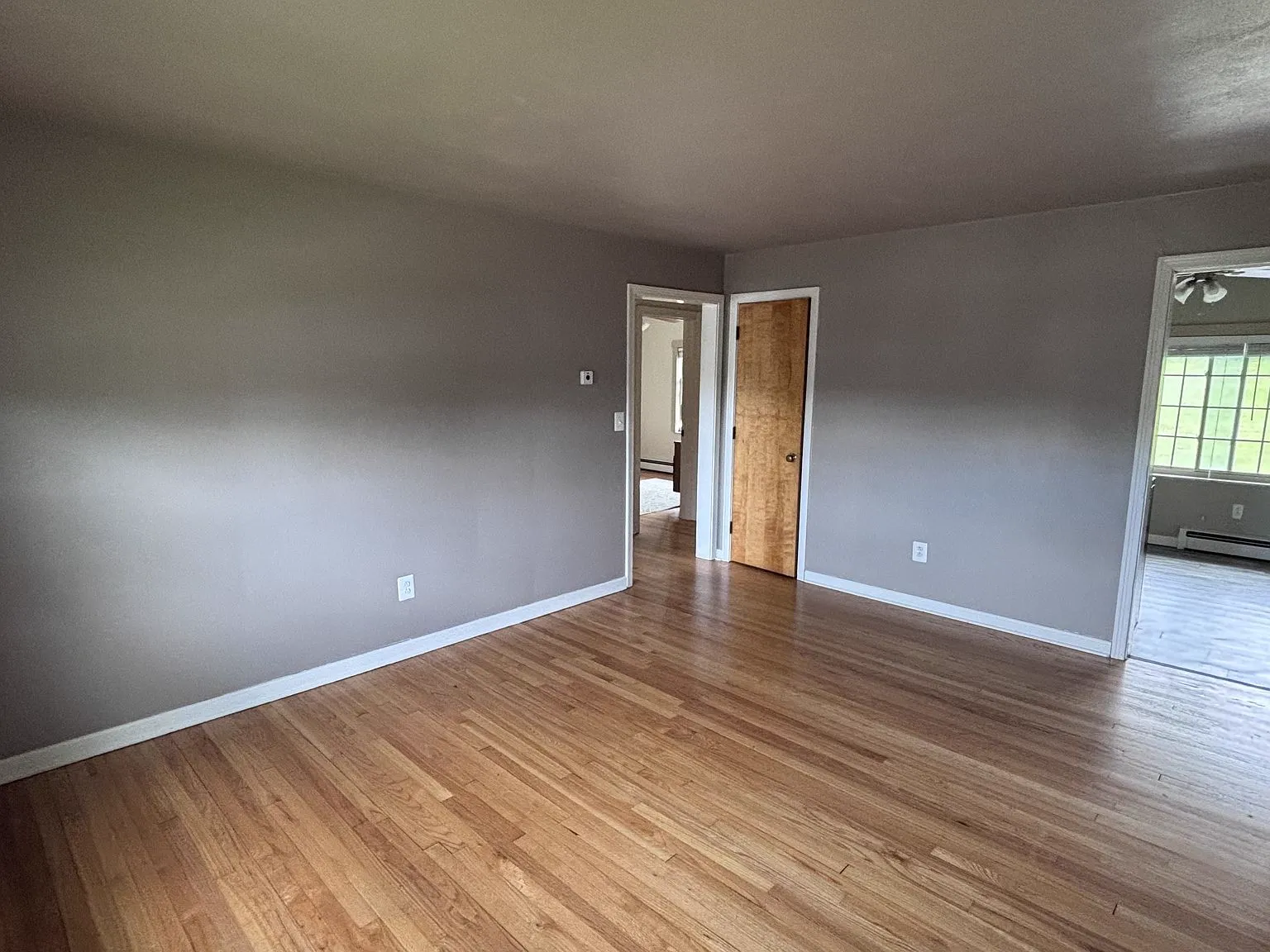 32 Riale Ave — Unit 8B — photo 3
